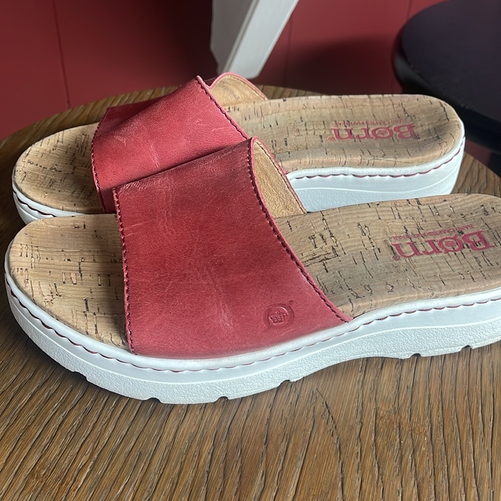Born shoes size 8. Used but really good condition. - Picture 4 of 8